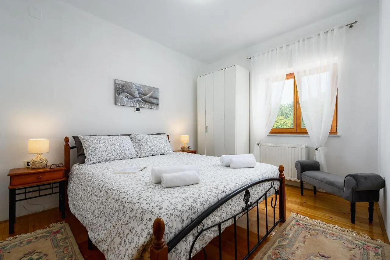 Apartment Paradiz Labin   Labin (Istria)