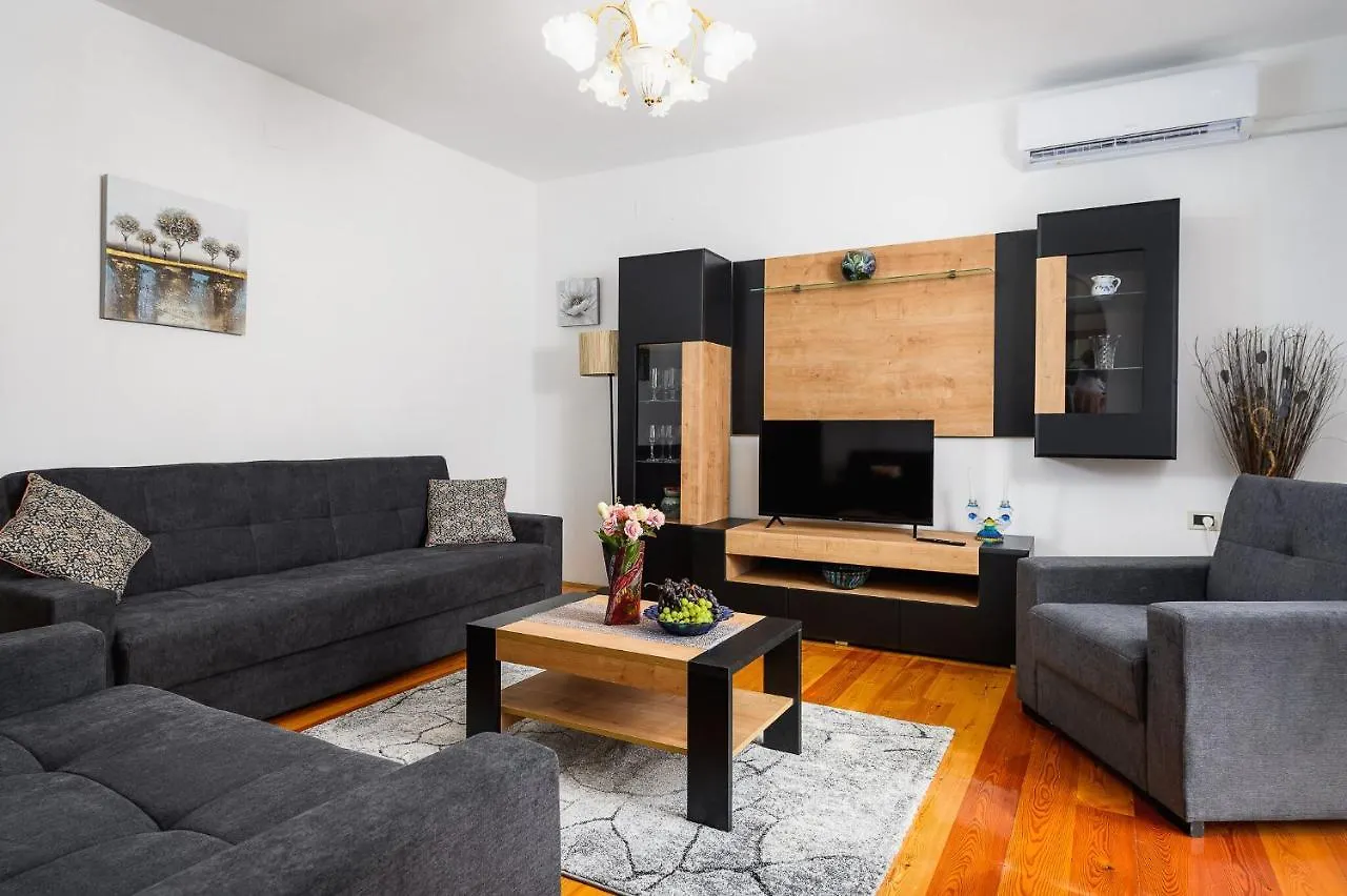Apartment Paradiz Labin